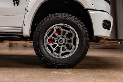 Bright White Clearcoat 2025 RAM 1500 Big Horn/Lone Star