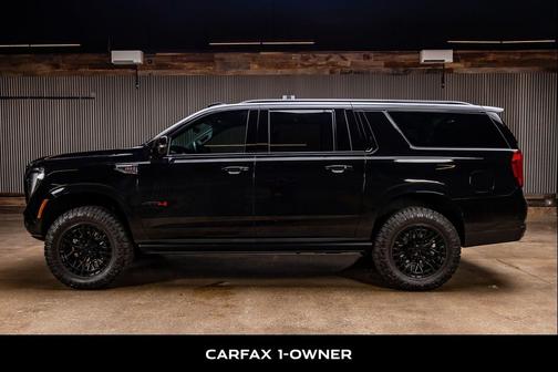 Onyx Black 2026 GMC Yukon XL 4WD AT4