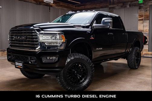 Diamond Black Crystal Pearlcoat 2023 RAM 2500 Longhorn