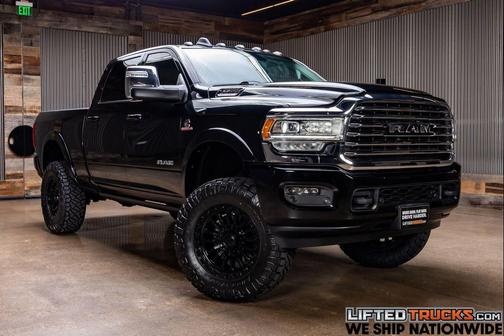 Diamond Black Crystal Pearlcoat 2023 RAM 2500 Longhorn