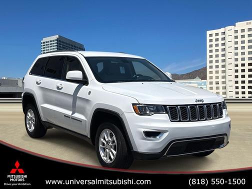 2020 Jeep Grand Cherokee Laredo