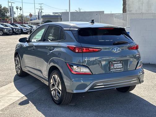 2022 Hyundai KONA EV SEL