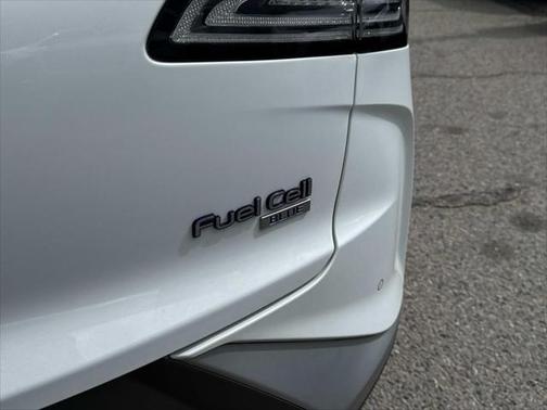2021 Hyundai NEXO Blue