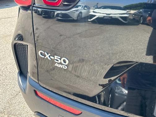 2023 Mazda CX-50 2.5 S Preferred Plus Package