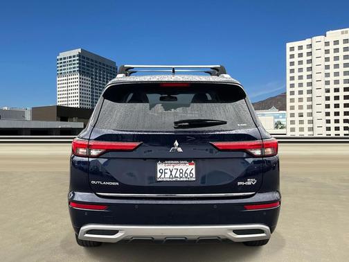 2023 Mitsubishi Outlander PHEV SEL