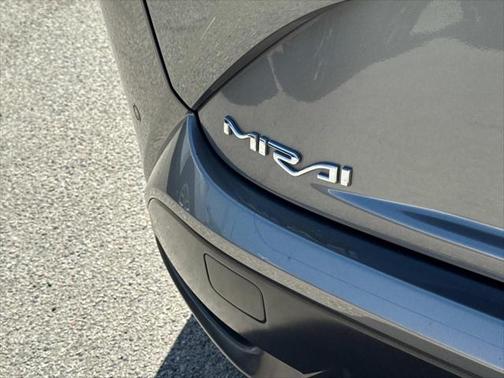 2022 Toyota Mirai Base