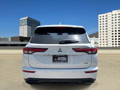 2023 Mitsubishi Outlander SE Black Edition 2WD