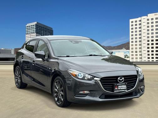Machine Gray Metallic 2018 Mazda Mazda3 Touring