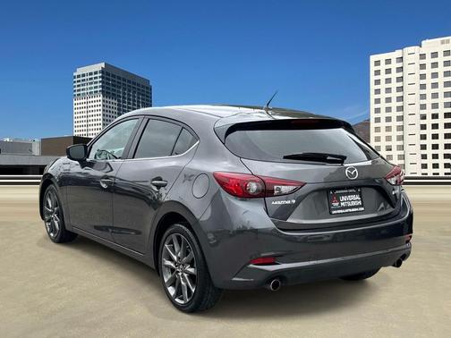 Machine Gray Metallic 2018 Mazda Mazda3 Touring