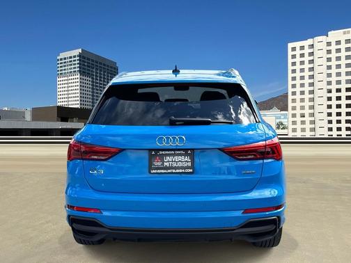 2023 Audi Q3 Premium 45 TFSI S line quattro Tiptronic