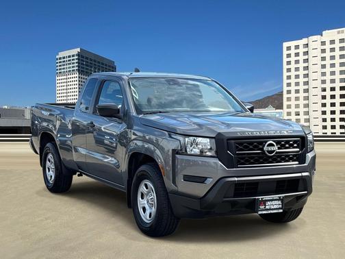 2023 Nissan Frontier S
