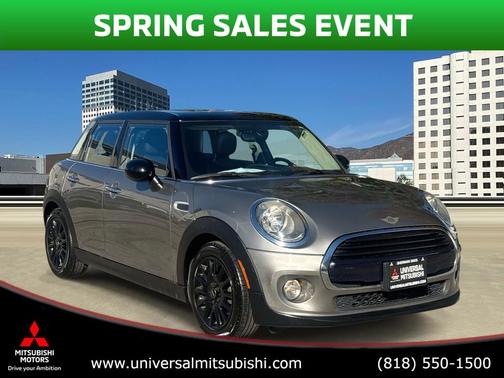 2017 MINI Hardtop Cooper