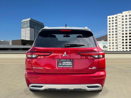 2025 Mitsubishi Outlander PHEV SEL