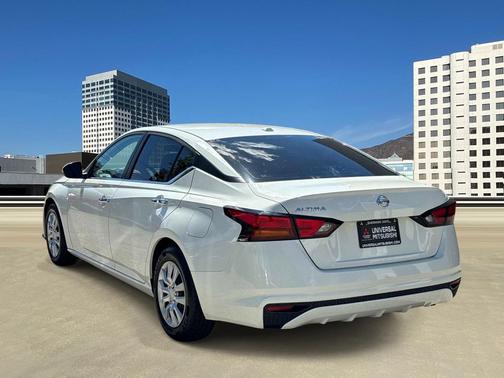 Glacier White 2020 Nissan Altima S FWD