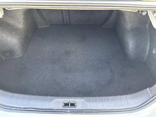 Glacier White 2020 Nissan Altima S FWD