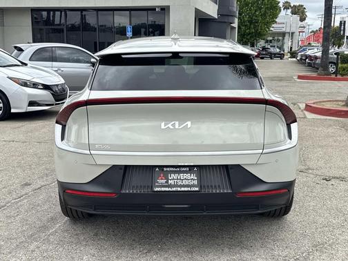 Glacier 2024 Kia EV6 Light Long Range