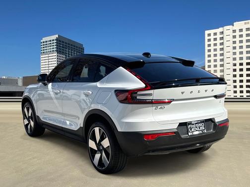 2022 Volvo C40 Recharge Pure Electric P8 Ultimate