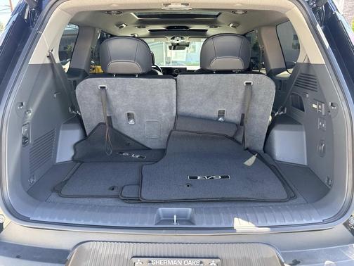 Aurora Black Pearl 2024 Kia EV9 Wind