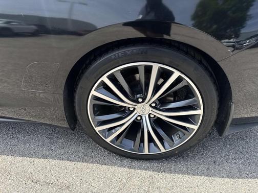 Black 2017 INFINITI Q60 3.0T Premium