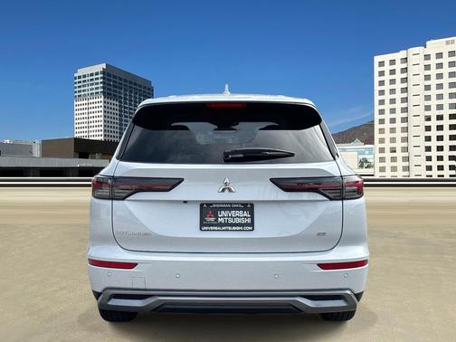 2025 Mitsubishi Outlander SE 2.5 2WD