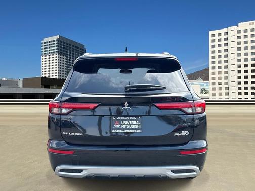 2025 Mitsubishi Outlander PHEV SEL