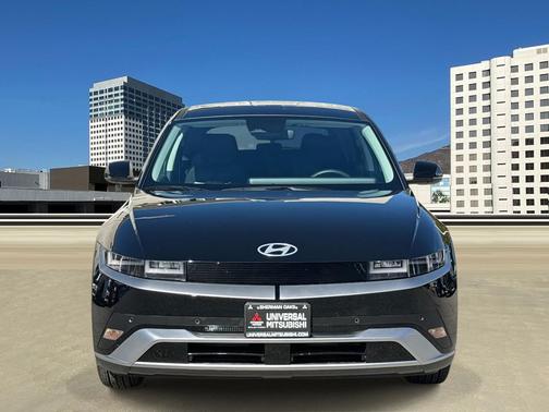 2025 Hyundai IONIQ 5 SE Standard Range