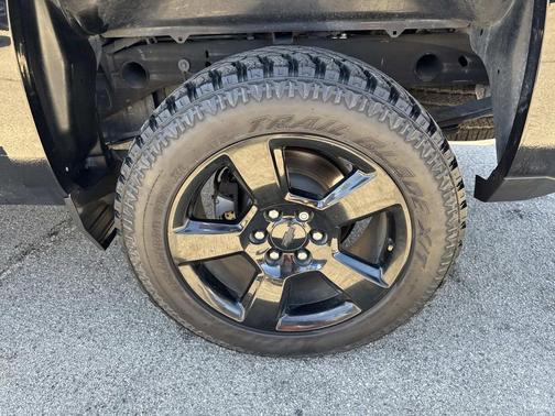 Black 2018 Chevrolet Silverado 1500 Custom