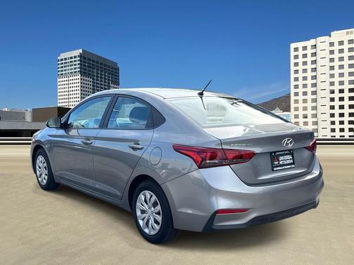 2021 Hyundai Accent SE
