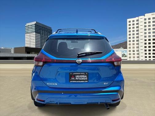 2023 Nissan Kicks SV