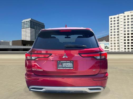 2022 Mitsubishi Outlander SE