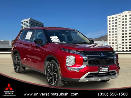 2022 Mitsubishi Outlander SE