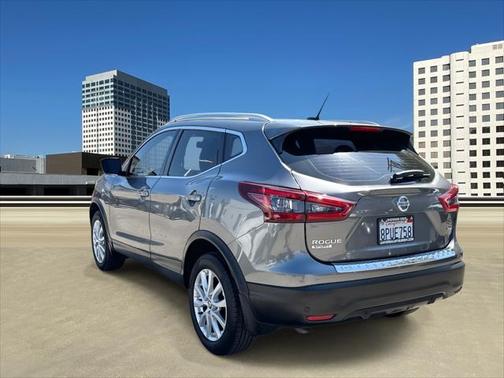 2020 Nissan Rogue Sport SV