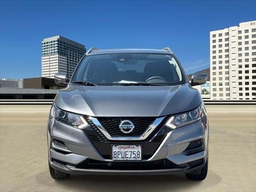 2020 Nissan Rogue Sport SV