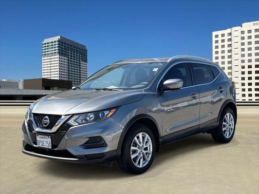 2020 Nissan Rogue Sport SV