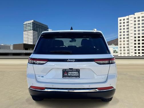 2022 Jeep Grand Cherokee 4xe Base