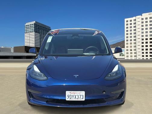 Deep Blue Metallic 2023 Tesla Model 3 Standard Range
