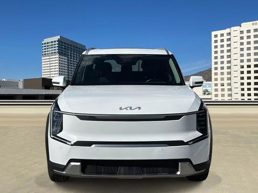 2025 Kia EV9 Wind