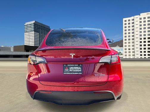 2025 Tesla Model Y Performance Dual Motor All-Wheel Drive