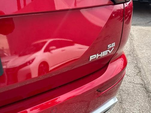 2025 Mitsubishi Outlander PHEV SE S-AWC