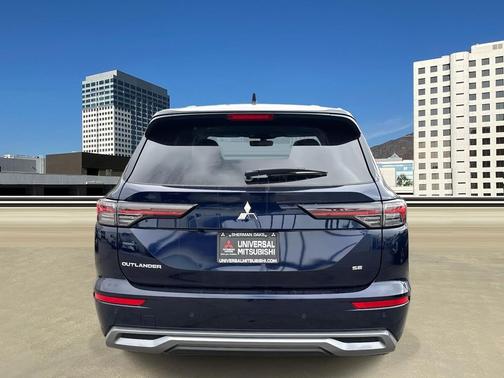 2025 Mitsubishi Outlander SE 2.5 2WD