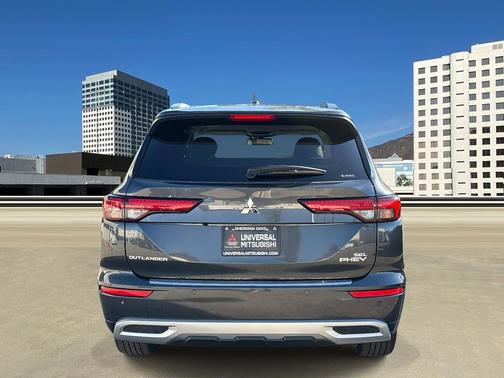 2025 Mitsubishi Outlander PHEV SEL