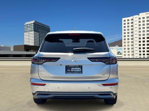 2025 Mitsubishi Outlander SE 2.5 2WD