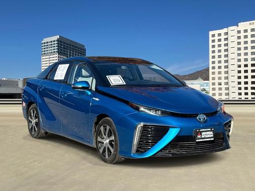 2018 Toyota Mirai Base