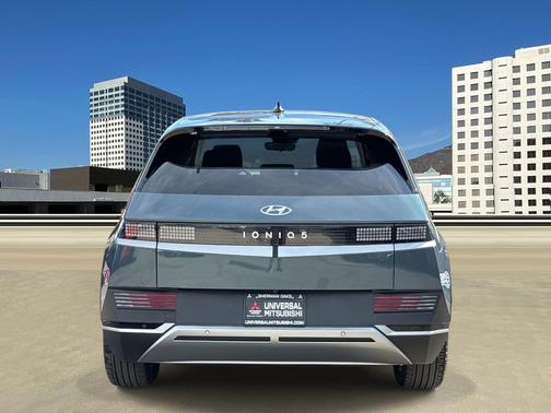 2024 Hyundai IONIQ 5 SE