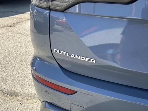 2025 Mitsubishi Outlander SEL 2.5 2WD