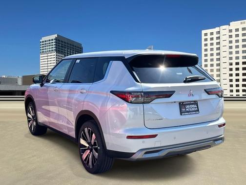 2025 Mitsubishi Outlander SE 2.5 2WD