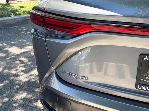2022 Toyota Mirai Base