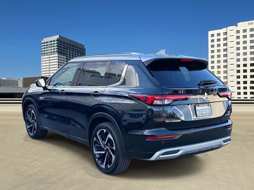 2024 Mitsubishi Outlander PHEV SEL