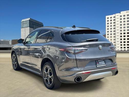 2024 Alfa Romeo Stelvio Ti