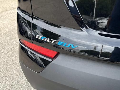 2023 Chevrolet Bolt EUV FWD LT